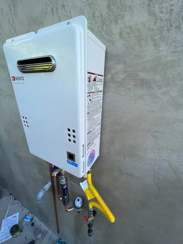 Tankless water heater installation for New Castle Junction homes